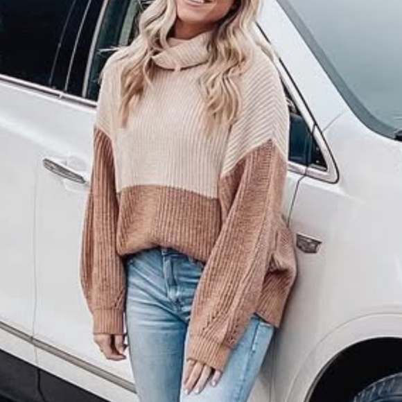 American Eagle Knit Mock Neck Sweater (Cream/Brown, Medium) - Picture 3 of 6